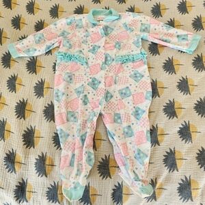 Carters Vintage Footie Sleeper Button Up XL 24-28lbs Ruffle Collar Made In USA
